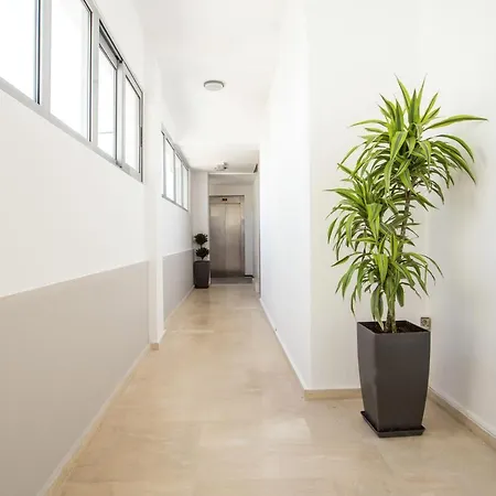 Oleana Studios 5-8, Rhodes Town Apartment *